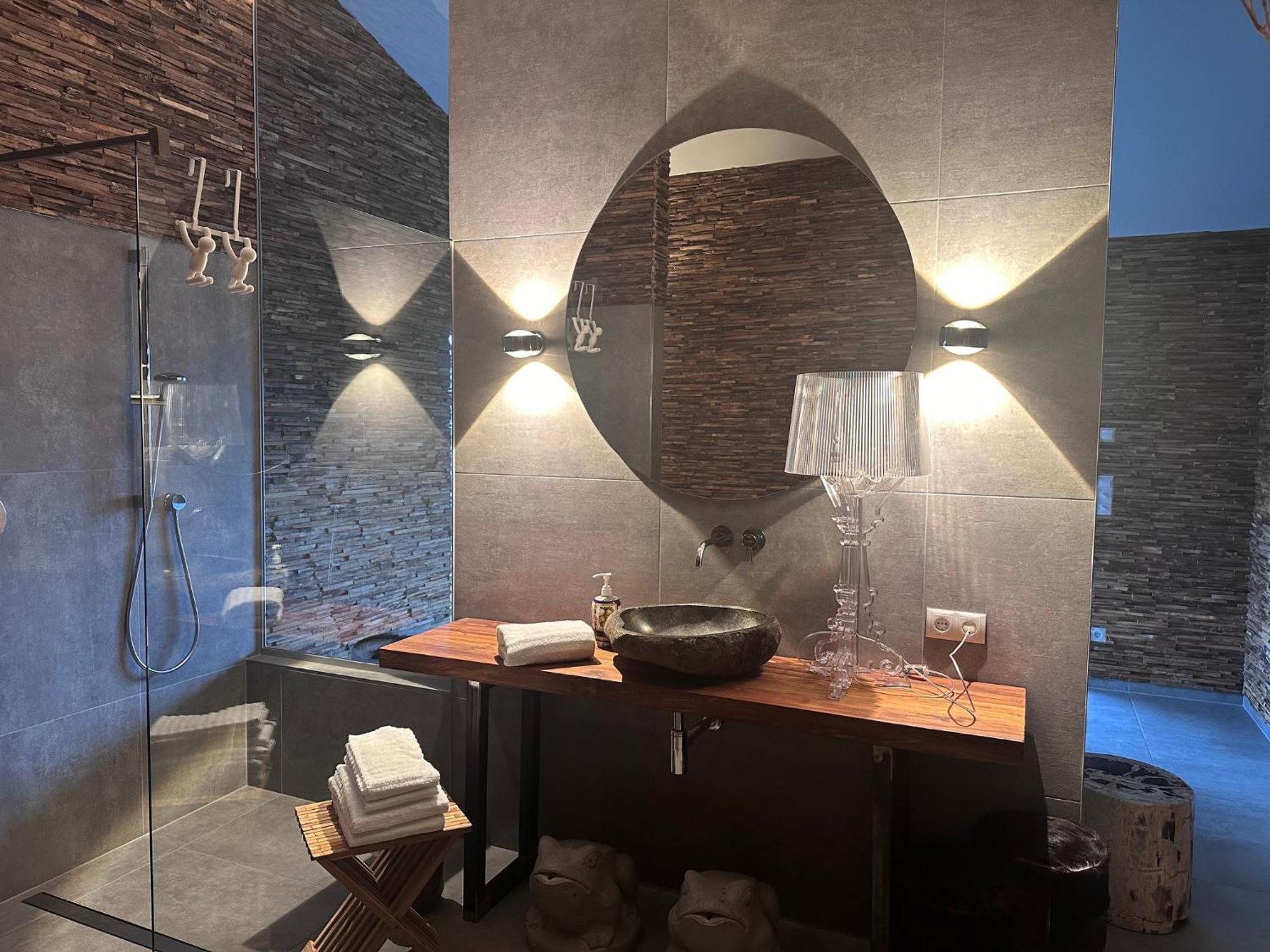 לוכאו ביי ברגנץ Pfaendertraum Luxus Ferienhaus מראה חיצוני תמונה